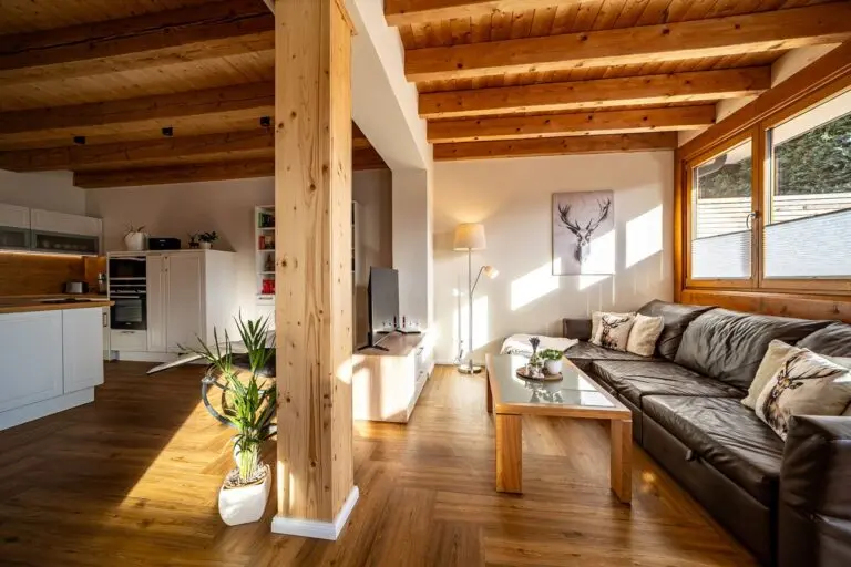 Airbnb: Transforming the Way Canadians Travel