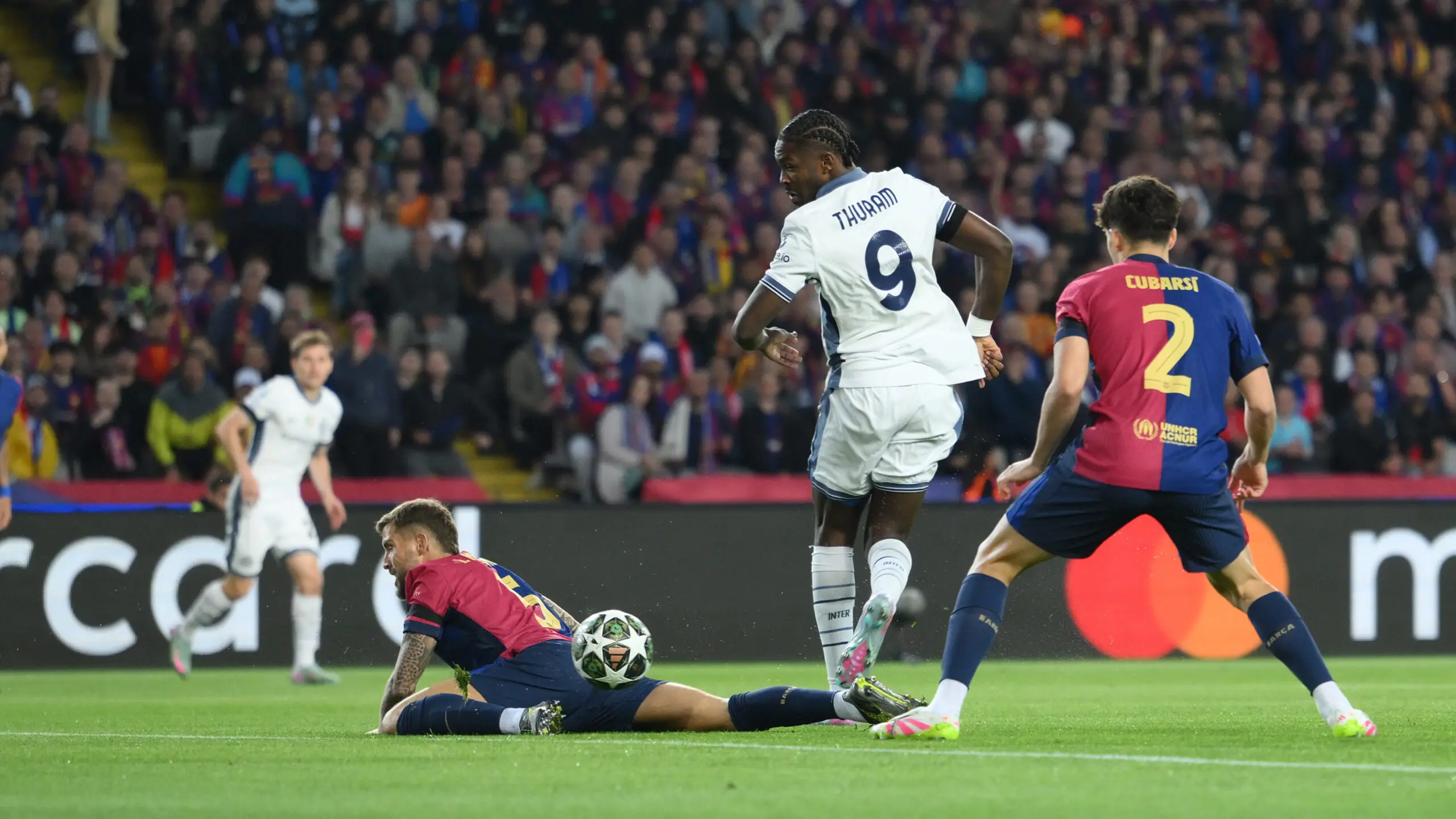 Barca vs Inter: A Clash of Football Titans