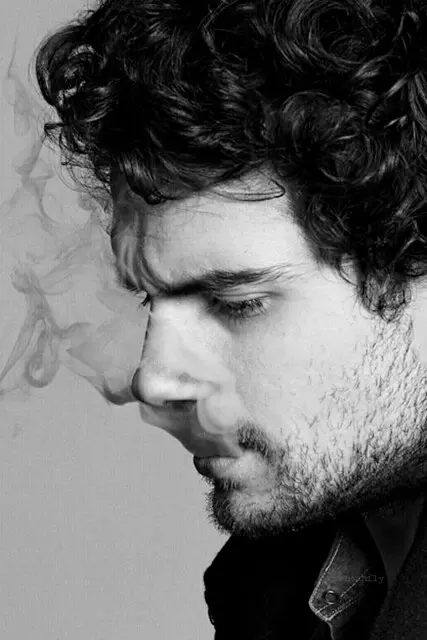 Henry Cavill: A Rising Star in Hollywood