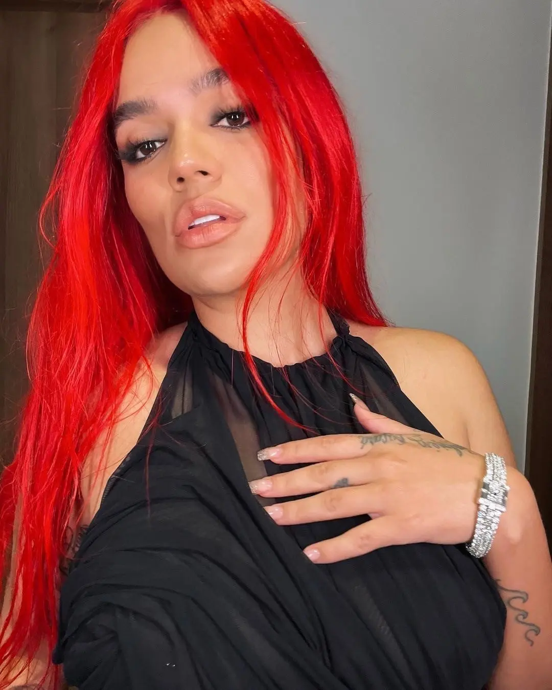 Karol G y Su Impacto en la Música Moderna image 1