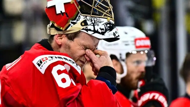 The Rise of Leonardo Genoni in Ice Hockey image 1