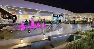The Evolution of Malls in Canada: A New Era of Shopping