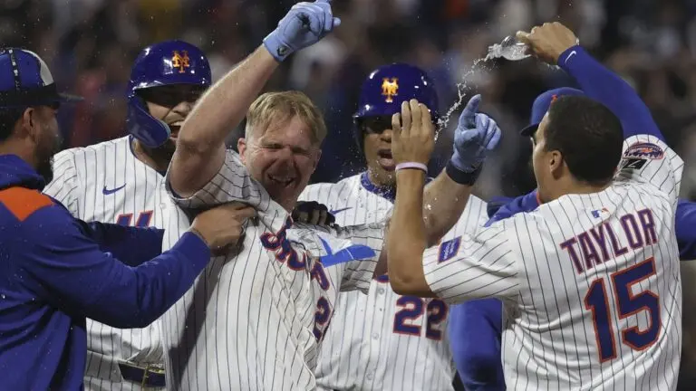 The Rivalry: Pirates vs Mets in Major League Baseball