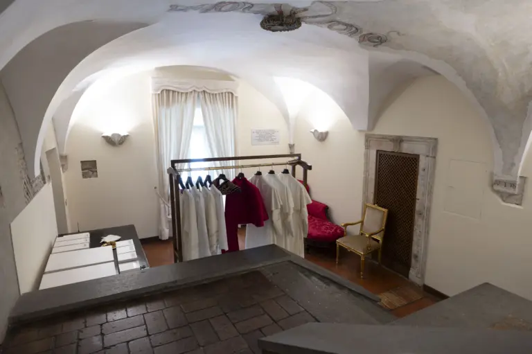 The Significance of the Room of Tears in the Vatican image 1