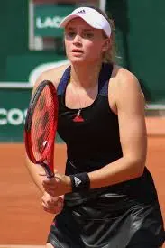 Elena Rybakina: A New Force in Women’s Tennis