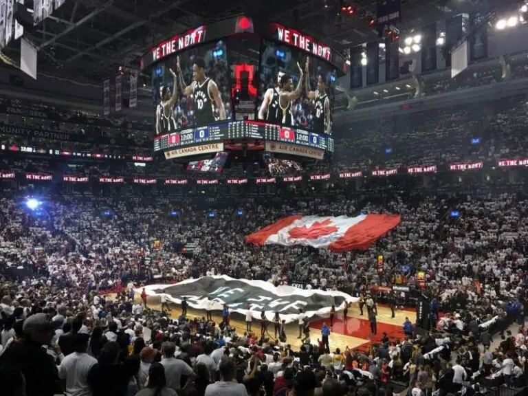 Exploring Scotiabank Arena: A Hub of Entertainment in Toronto