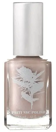 Stella McCartney: A Pioneer in Sustainable Fashion