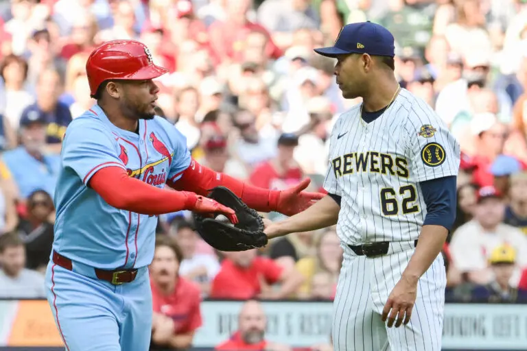 Cardinals vs Brewers: A High-Stakes Showdown in MLB