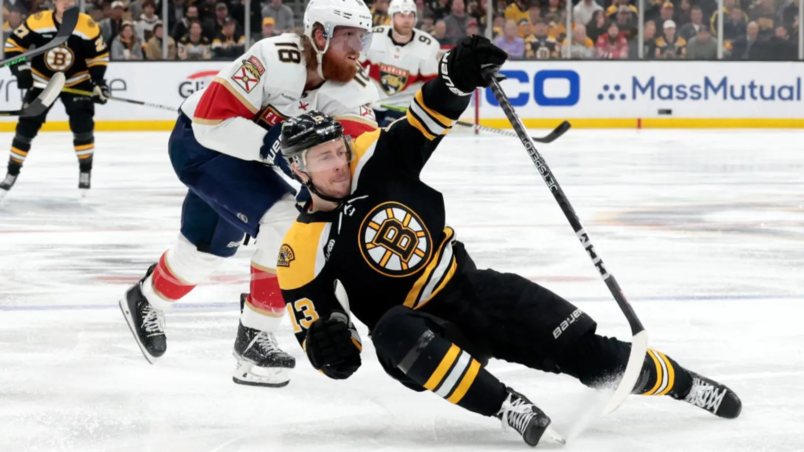 The Journey of Charlie Coyle in Professional Hockey image 1
