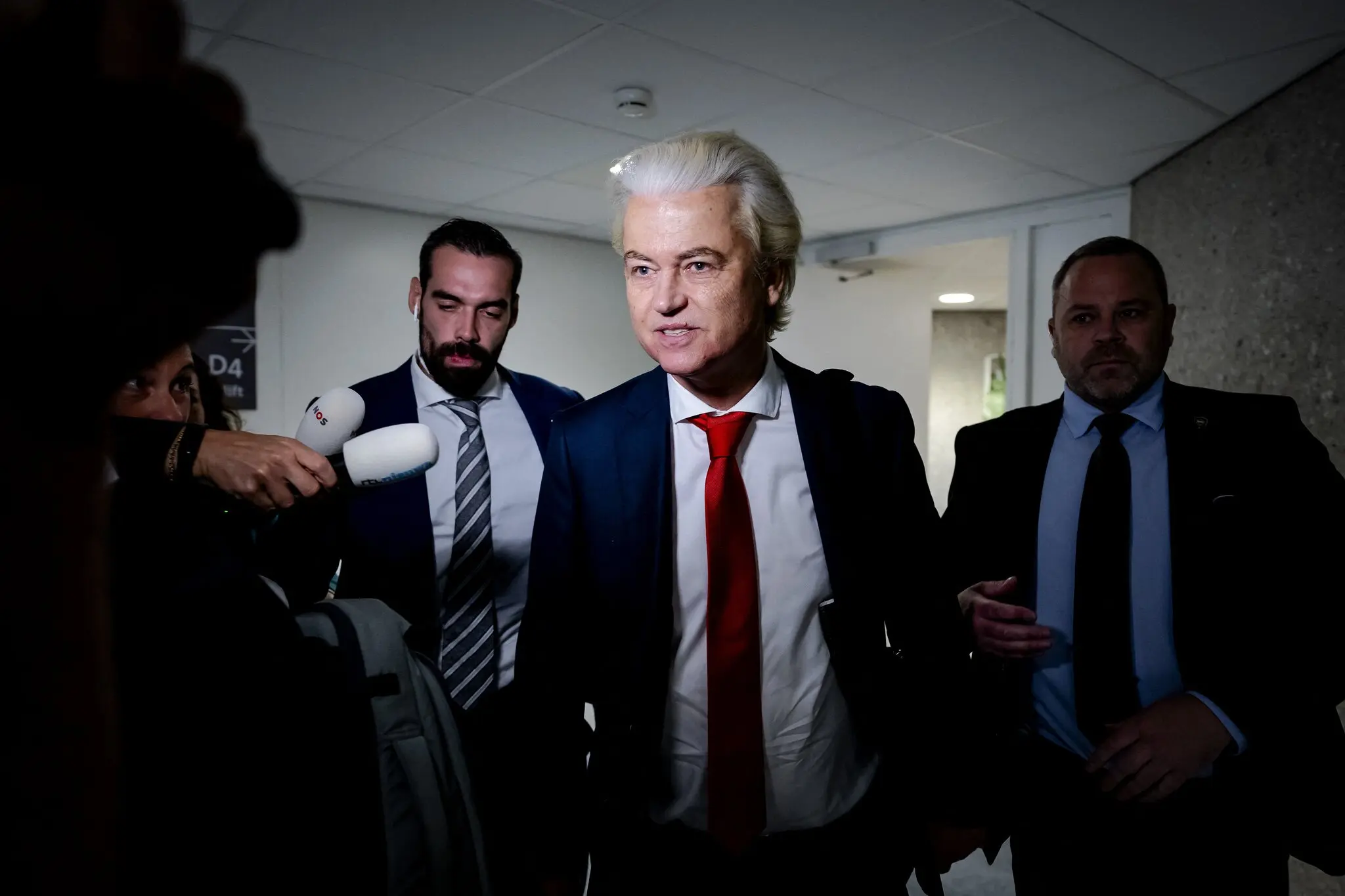 Understanding the Collapse of the Dutch Government image 1