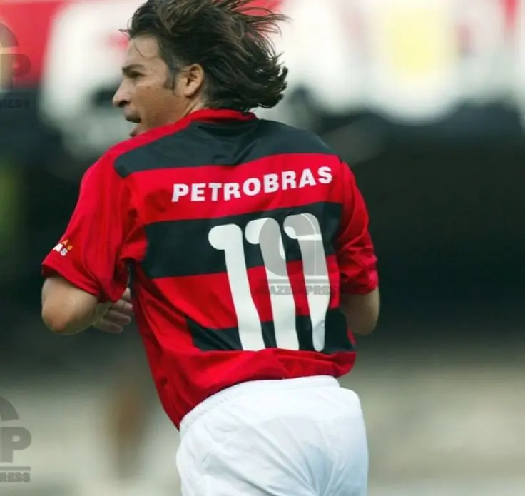 Exploring the Legacy of Flamengo Football Club image 1
