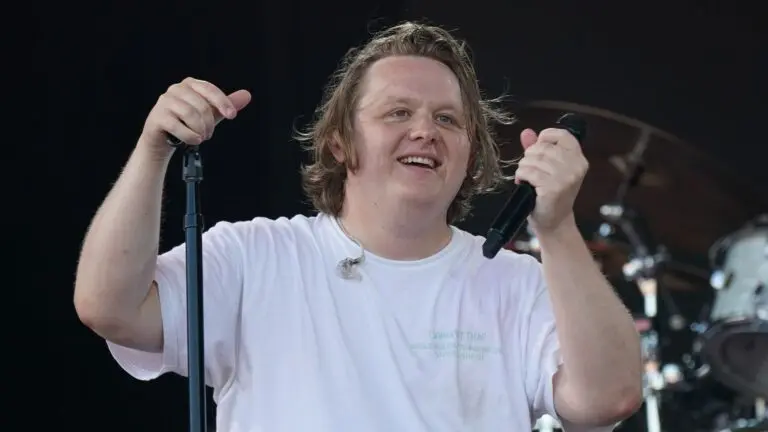 L’ascension de Lewis Capaldi dans le monde musical