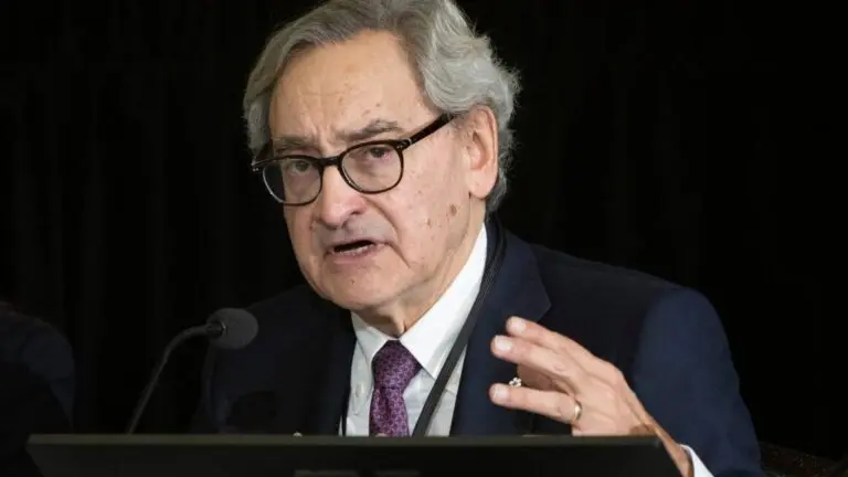Michael Sabia and Mark Carney: Leaders in Canadian Finance
