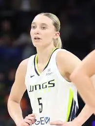 Paige Bueckers: A Trailblazer in Women’s Basketball