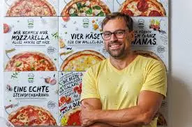 La pizza : Un plat emblématique du Canada