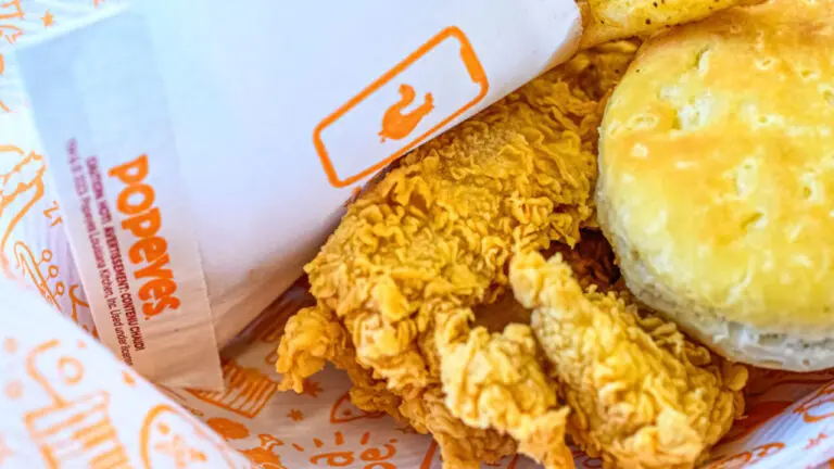 Understanding the Popeyes Chicken Ontario Lawsuit image 1
