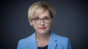 Les Derniers Bulletins de Sophie Thibault : Un Regard sur l’Informateur Émérite