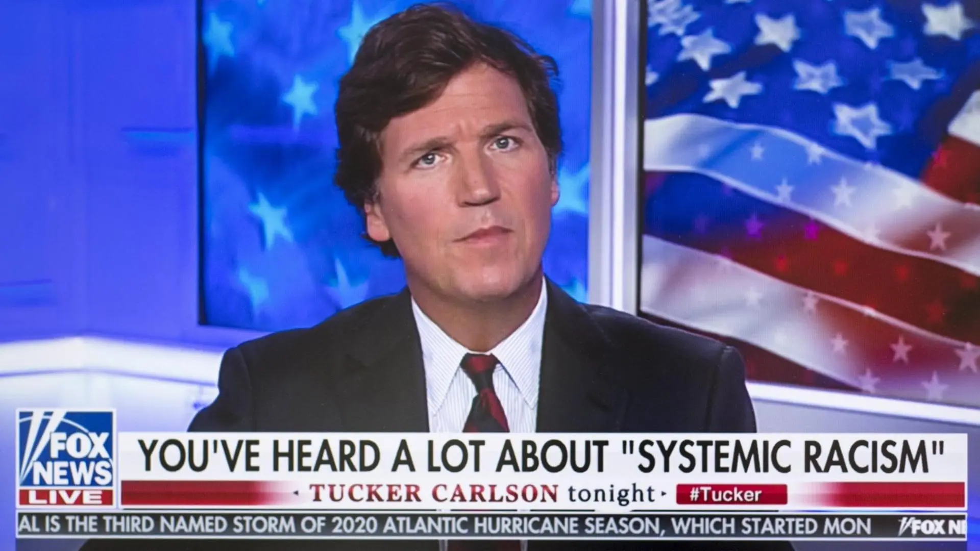 Understanding Tucker Carlson: A Media Landscape Influencer