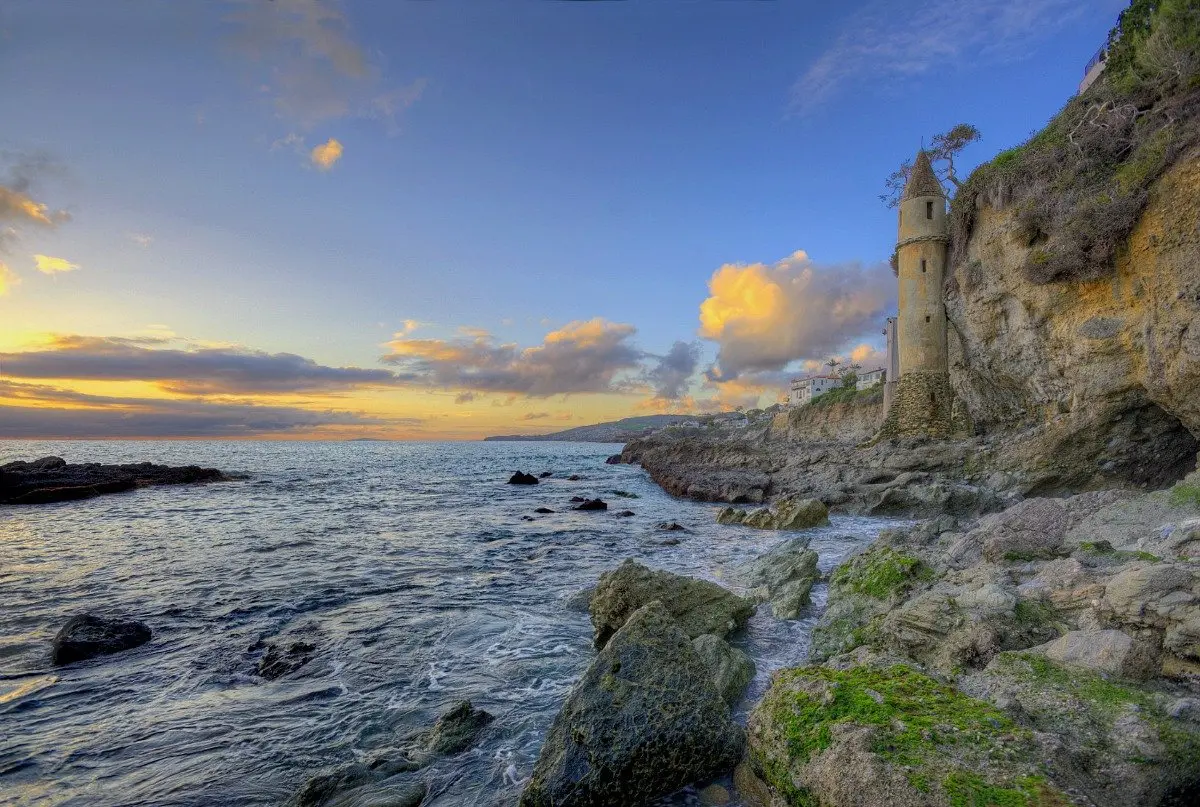 All About Victoria Beach: A Hidden Gem in Manitoba