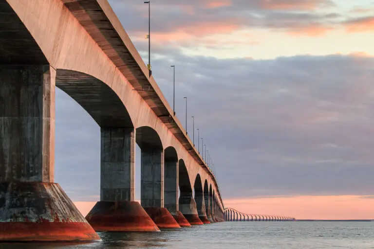 Understanding the Confederation Bridge: An Engineering Marvel
