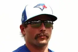 Davis Schneider: A Rising Star in Major League Baseball