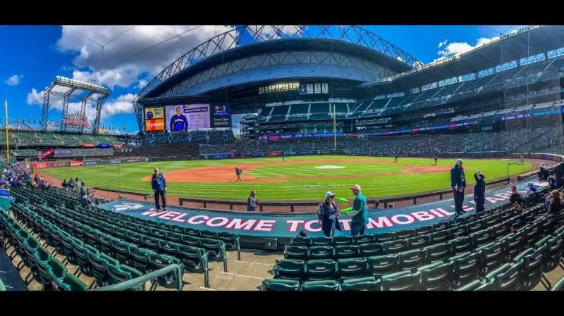 Guardians vs Astros: A Crucial Playoff Showdown
