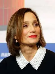 The Career and Achievements of Kristin Scott Thomas image 1