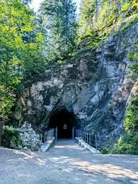 The Enigmatic Othello Tunnels: A Journey Through History