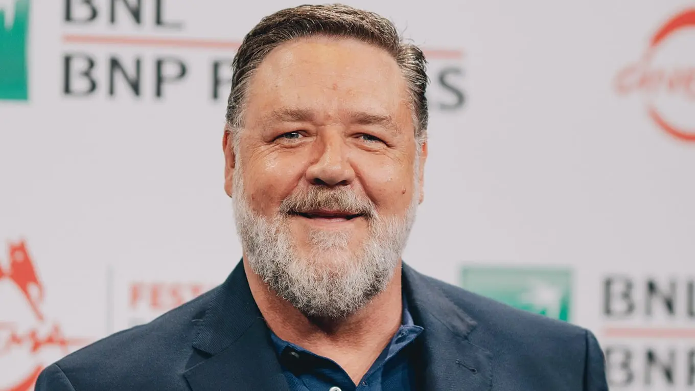 The Influential Career of Russell Crowe image 1