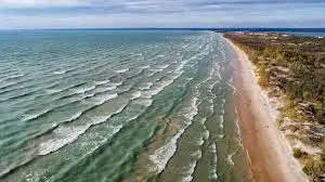 Exploring Sandbanks Provincial Park: A Jewel of Ontario