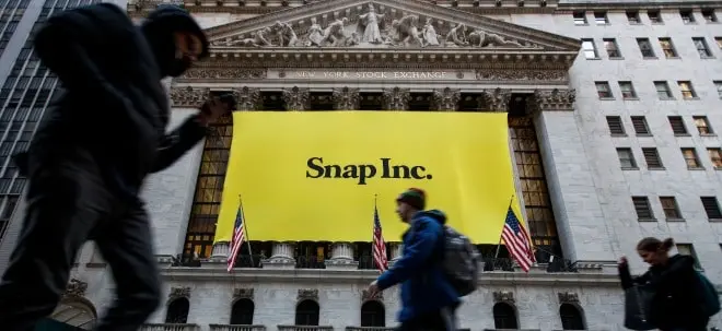 The Rise and Innovations of Snapchat Company in Social Media image 1