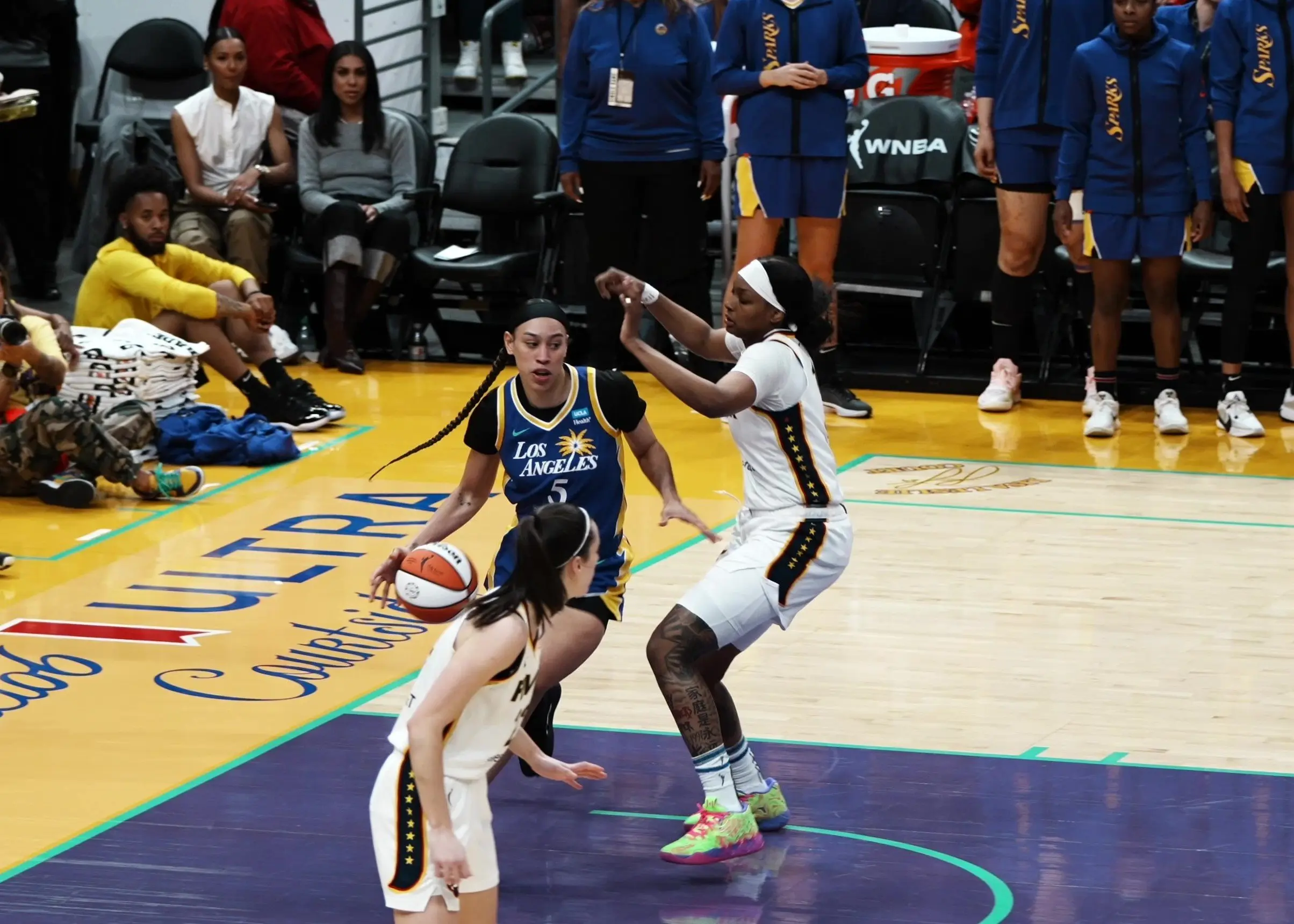 Sparks vs Fever: A Thrilling WNBA Finals Showdown