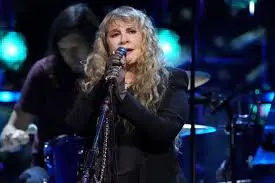 Exploring the Legendary Career of Stevie Nicks image 1