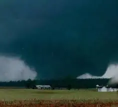 Tout savoir sur les tornades : formation, impacts et sécurité