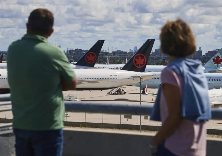 The Role of Air Canada Flight Attendants in Today’s Aviation Industry