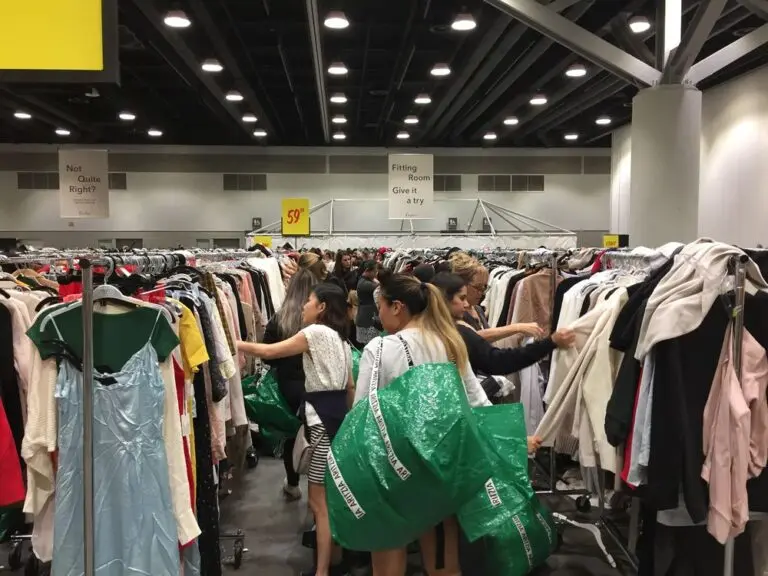 The Aritzia Warehouse Sale: A Shopper’s Guide