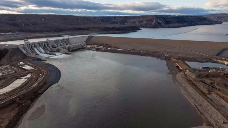 The Role and Impact of BC Hydro in British Columbia image 1