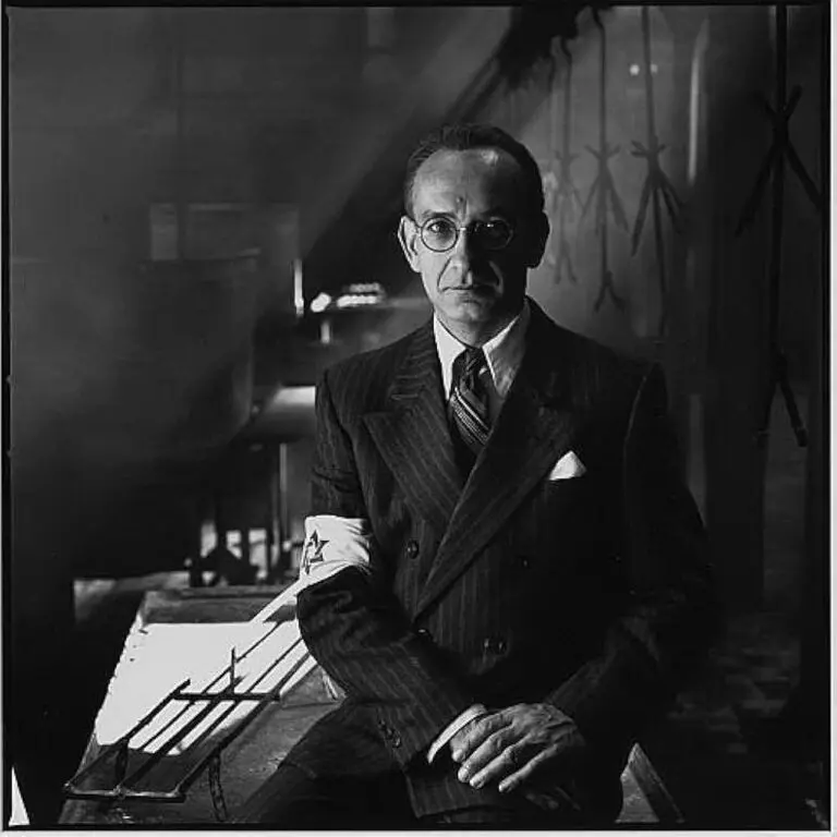 The Extraordinary Life and Career of Ben Kingsley image 1