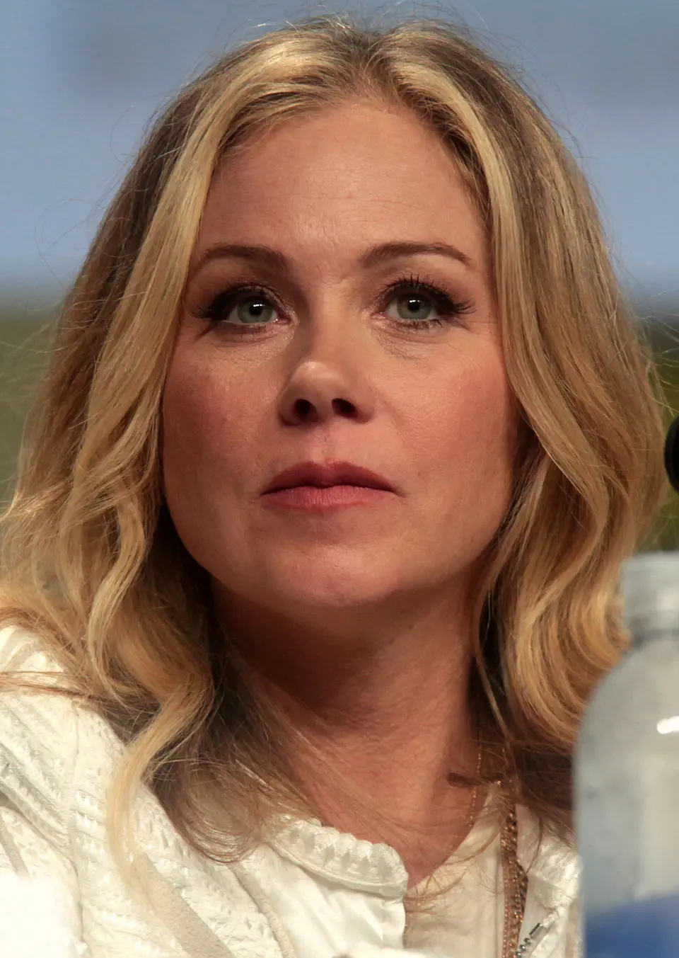 The Resilient Journey of Christina Applegate image 1