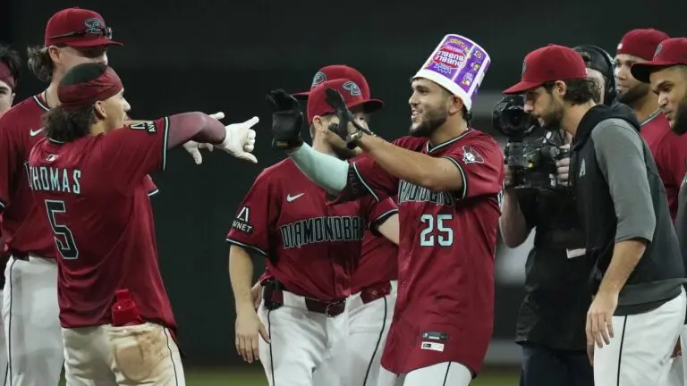 Guardians vs Diamondbacks: A Close Encounter on the Field