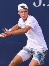 Jakub Menšík: A Next-Generation Sports Sensation