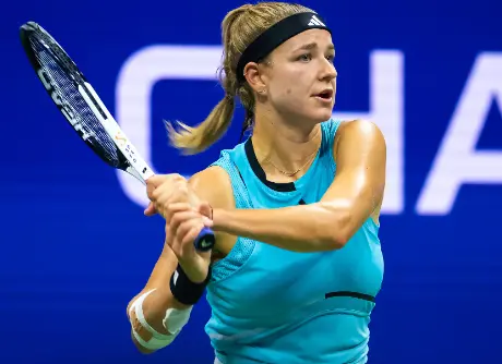 Karolina Muchova: A Journey Through the Tennis World