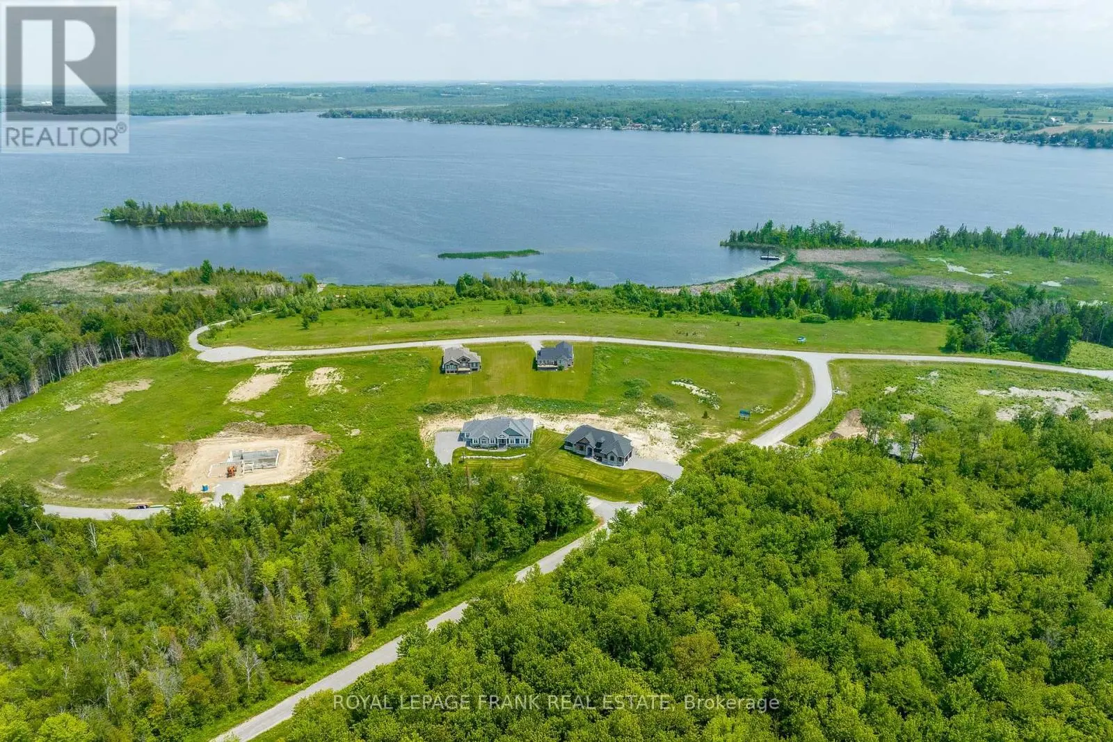 Discover the Enchanting Kawartha Lakes Region image 1