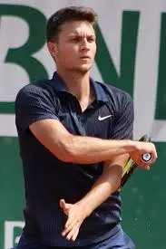 Miomir Kecmanović: The Rising Star of Tennis
