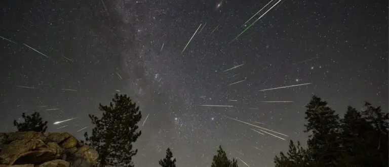 Exploring the Wonders of the Perseid Meteor Showers image 1