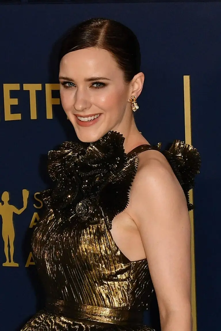 The Remarkable Rise of Rachel Brosnahan in the Entertainment Industry image 1