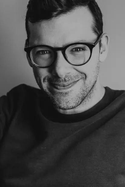 Simon Boulerice : Un auteur influent dans la littérature canadienne