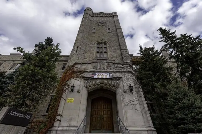 University of Guelph: Excellence in Education and Research