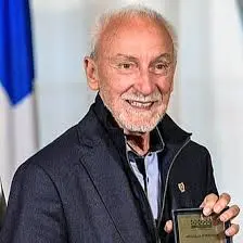 Yvon Deschamps: A Legend in Quebec’s Comedy Scene