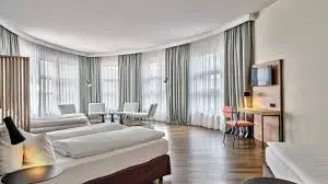 Discover the Best Hotels in Canada for 2023 image 1